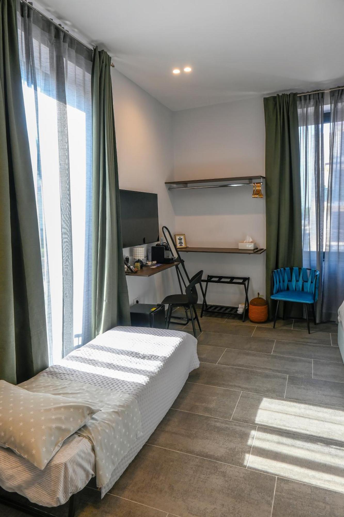 Zeta Boutique Hotel Caserta Exterior photo